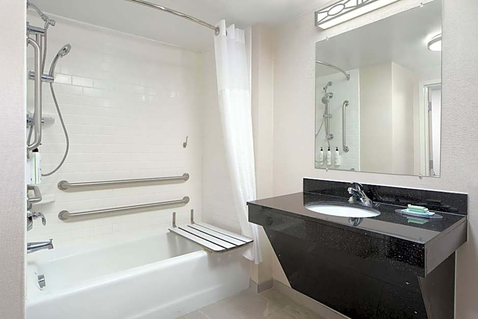 Fairfield Inn & Suites by Marriott Columbia Northeast