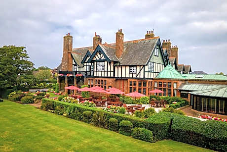 Piersland House