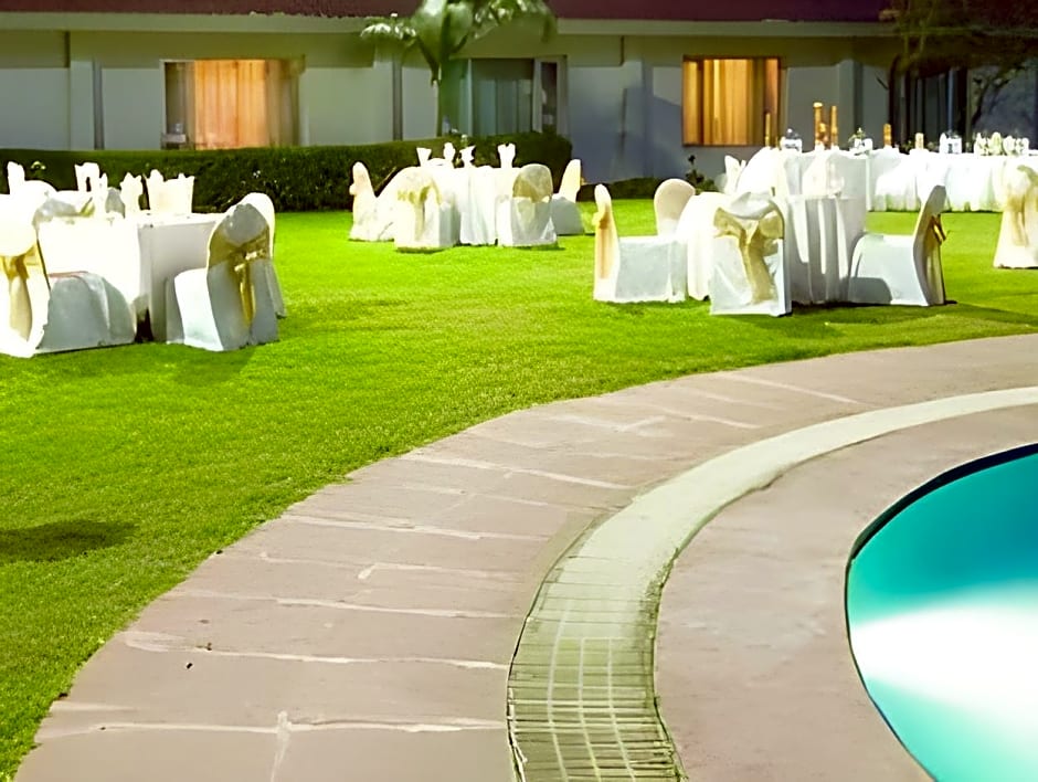 Hotel Express Residency - Jamnagar