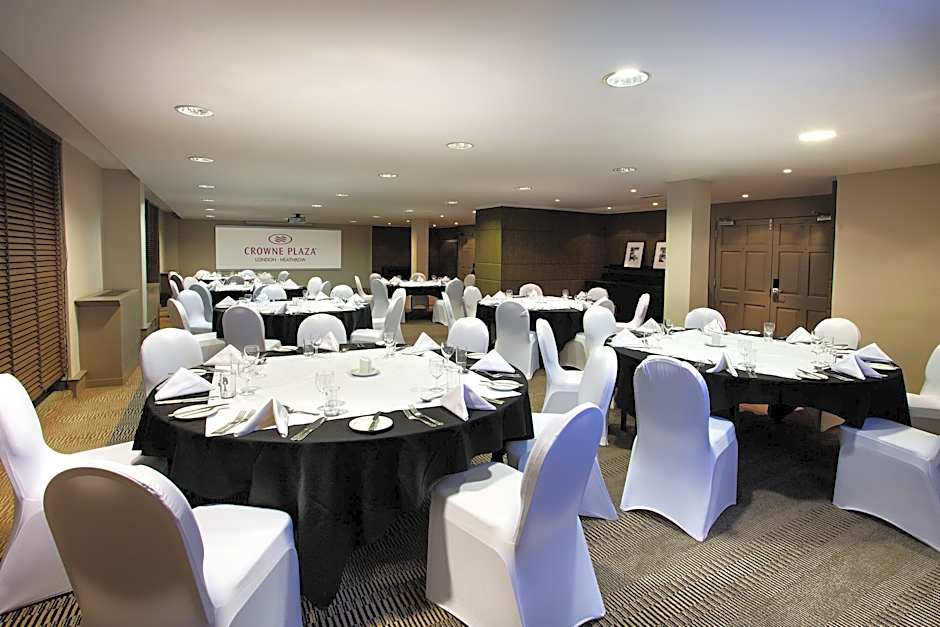 Crowne Plaza Heathrow By IHG