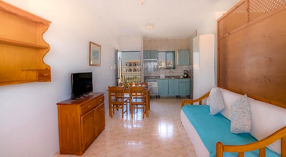 Apartamentos Cabo de Baños by MIJ