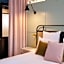 Square Lodge Hotel La Roche sur Yon - Handwritten Collection