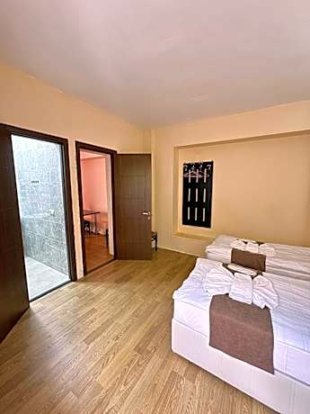 Superior Quadruple Room