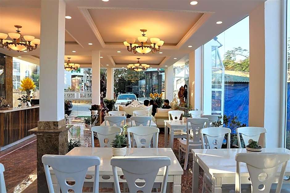 Bazan Hotel