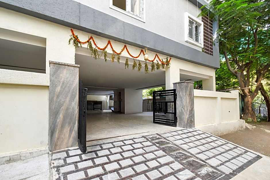 Hotel O Rainbow Suites