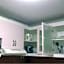 One oasis A2, shortwalk SM MALL Free POOL Kitchen