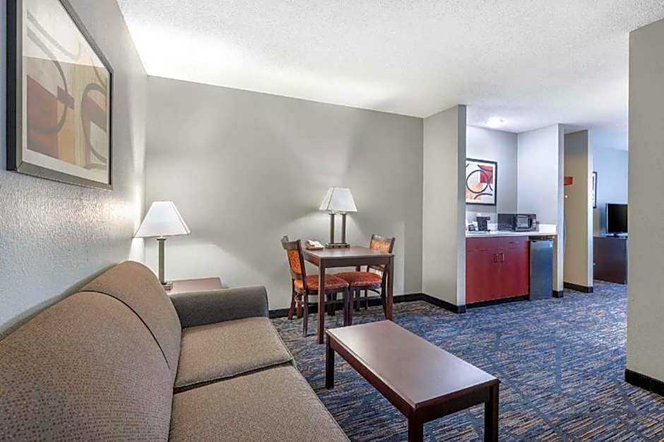 Quality Inn & Suites Lincoln