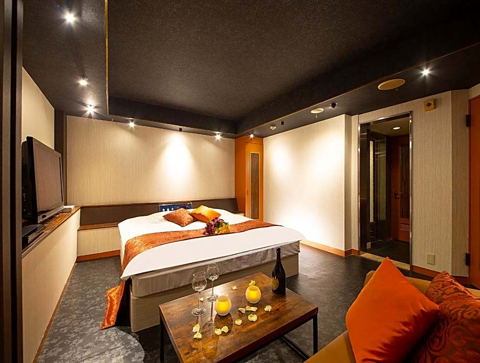 Hotel Gee (Adult Only)