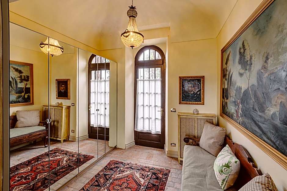 Castello di Casalborgone, Luxury Italian Castle Hotel