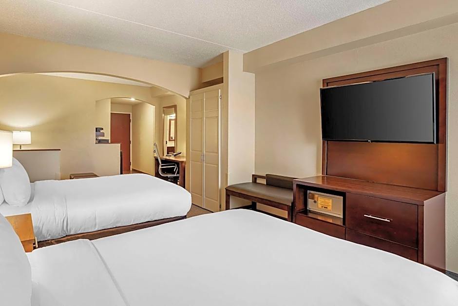 Comfort Suites near Penn State