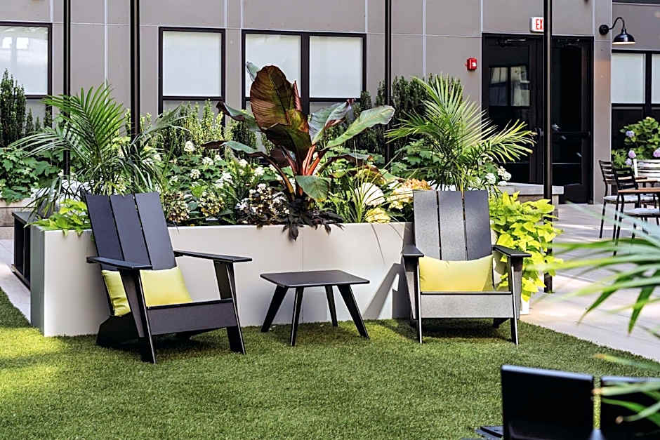 Luxury Apartments by Hyatus at The Asher