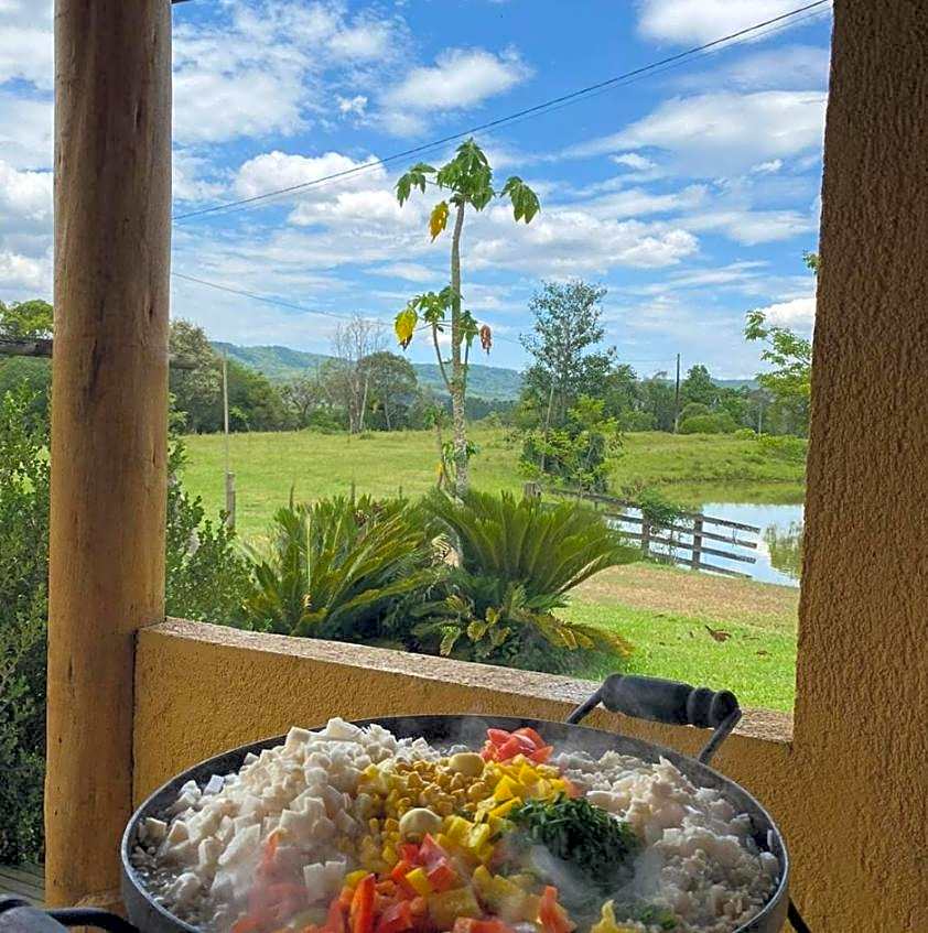 Fazenda Fernandes, pousada, gastronomia e lazer.