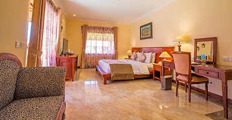 Premiere Suite