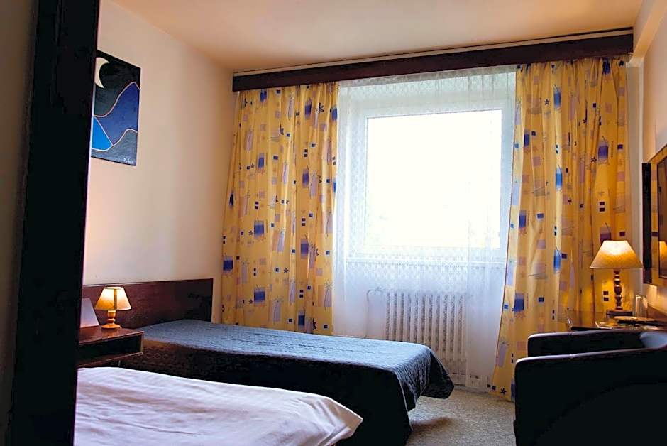 Hotel Merkur - Jablonec nad Nisou