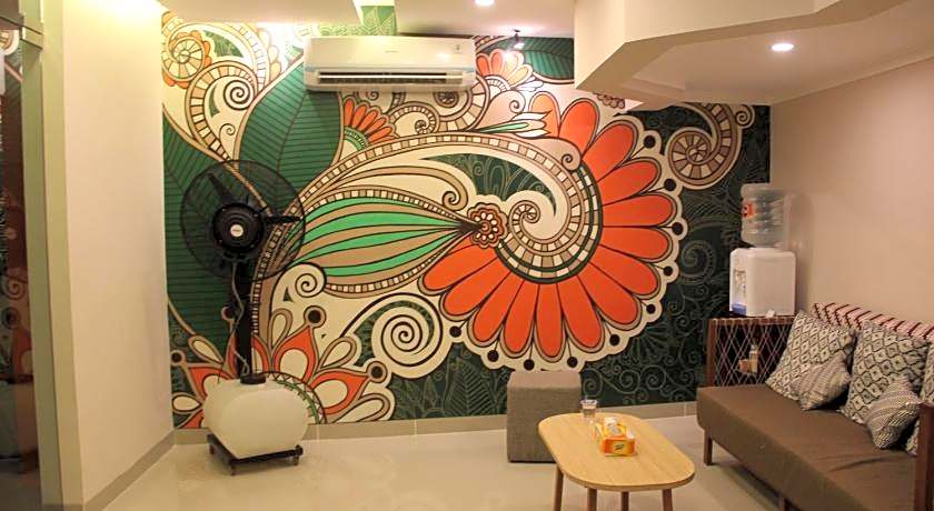 Front One Budget Malioboro