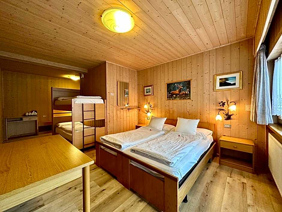 B&B Family Accommodation Canazei SKI-IN SKI-OUT