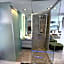 La Luna Petite Suite Deluxe Apartment with Pool & Jacuzzi, Bikes and Secured Parking