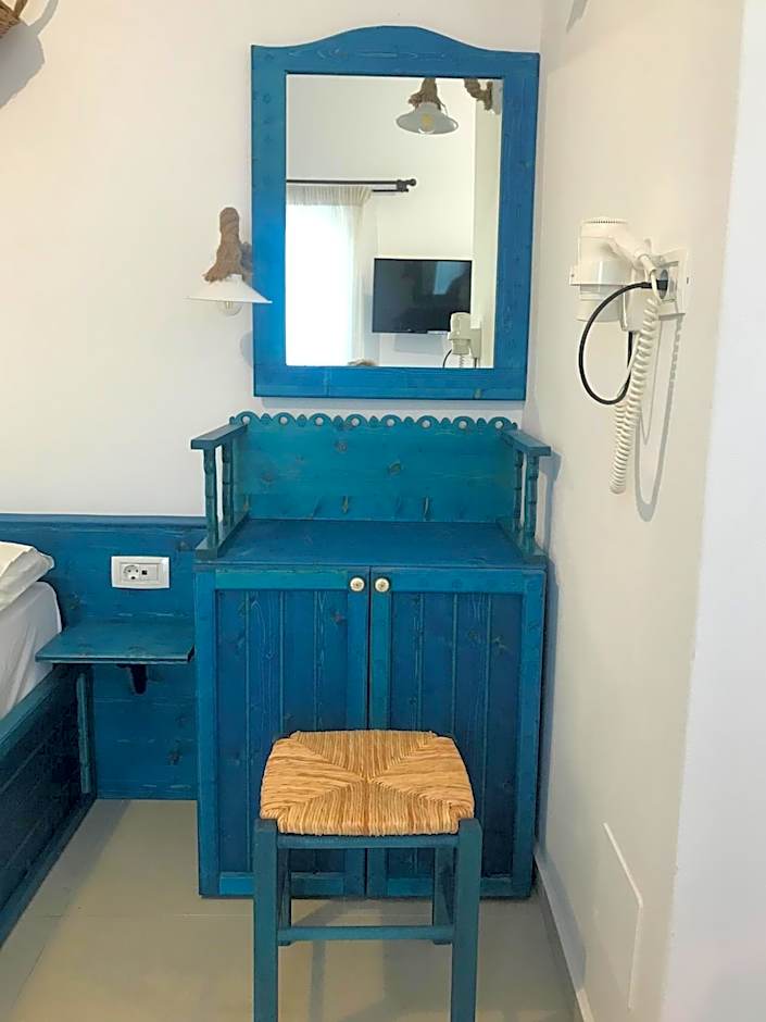 Filoxenia Apartments & Studios