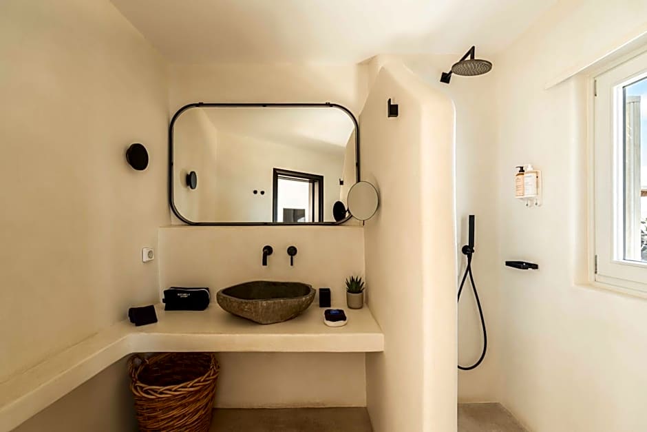 Rocabella Santorini Hotel & Spa