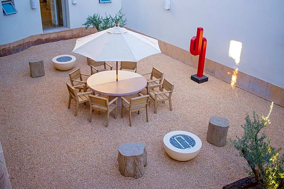 Hotel Vinícola Parvada by Lumina