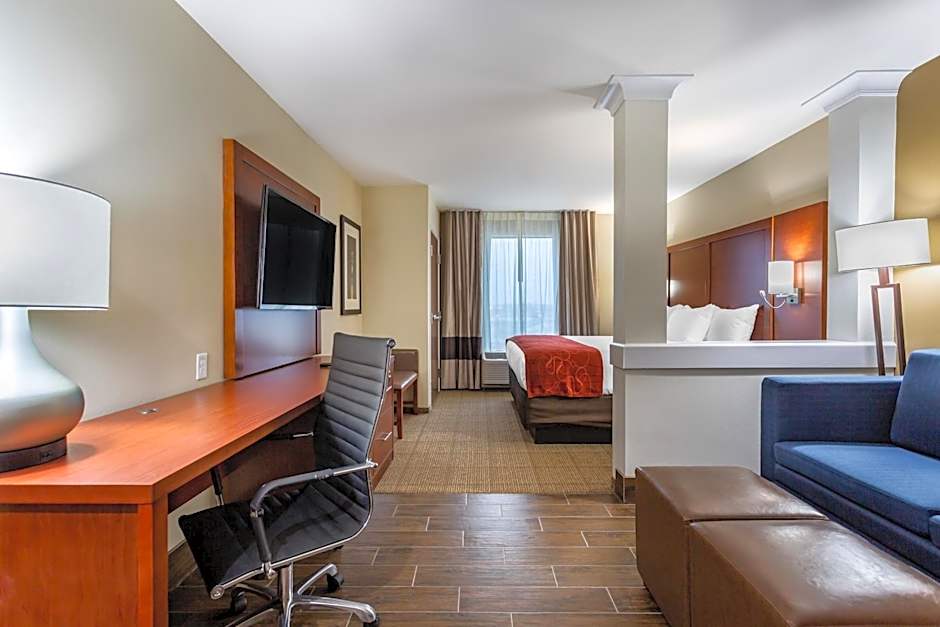 Comfort Suites