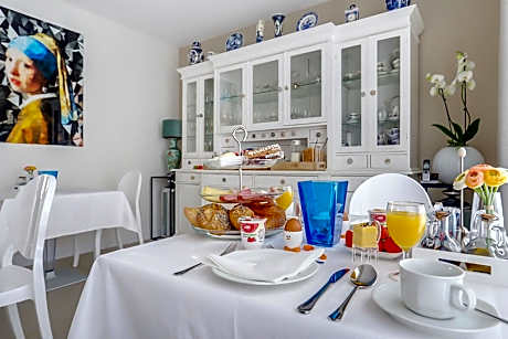 Deluxe Double Room with Shower