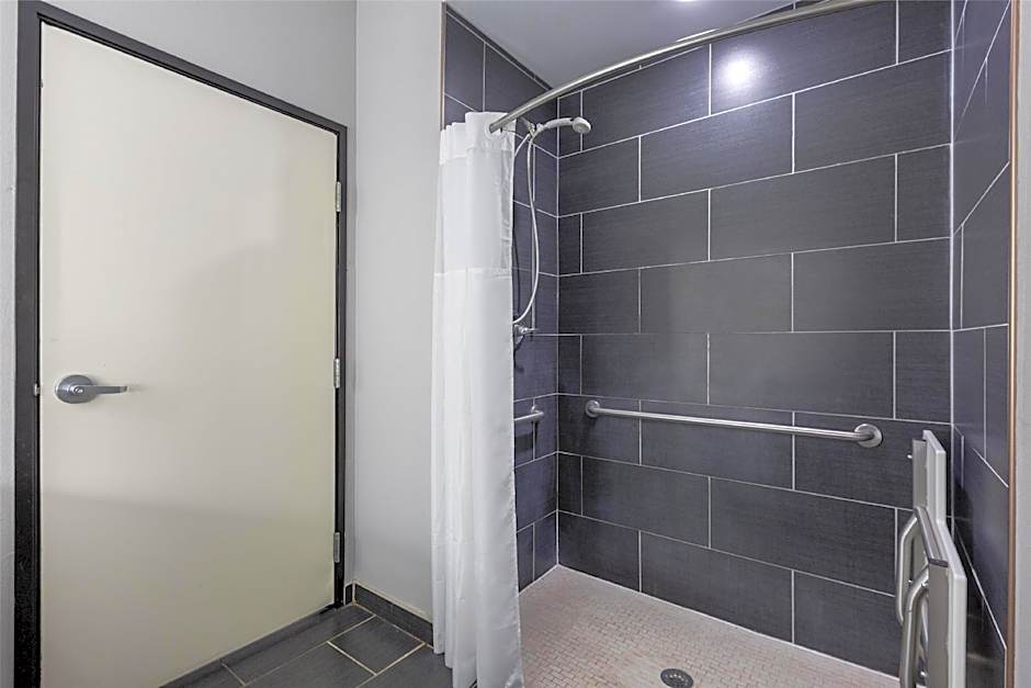 Best Western Plus Regency Park