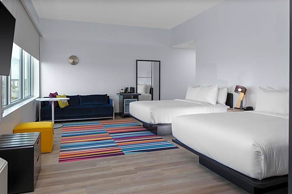 Aloft Orlando Lake Buena Vista