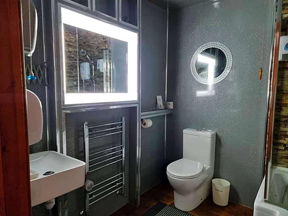 Castle Lodge - Brecon Beacons Accommodation