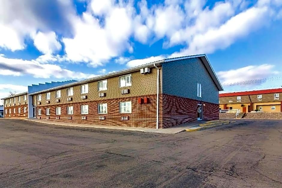 Sky-Palace Inn & Suites McCook