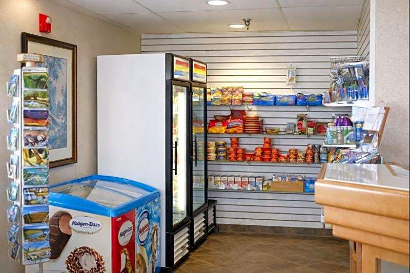 Crystal Inn Hotel & Suites - Great Falls