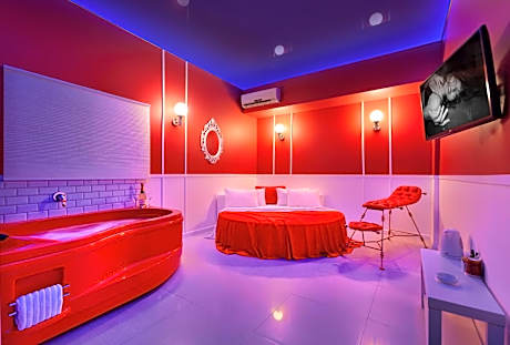 Metro Elegance Suites