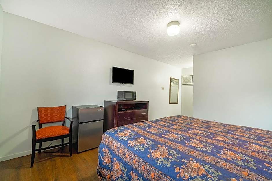 Budget Inn By OYO Palestine TX Hwy 79