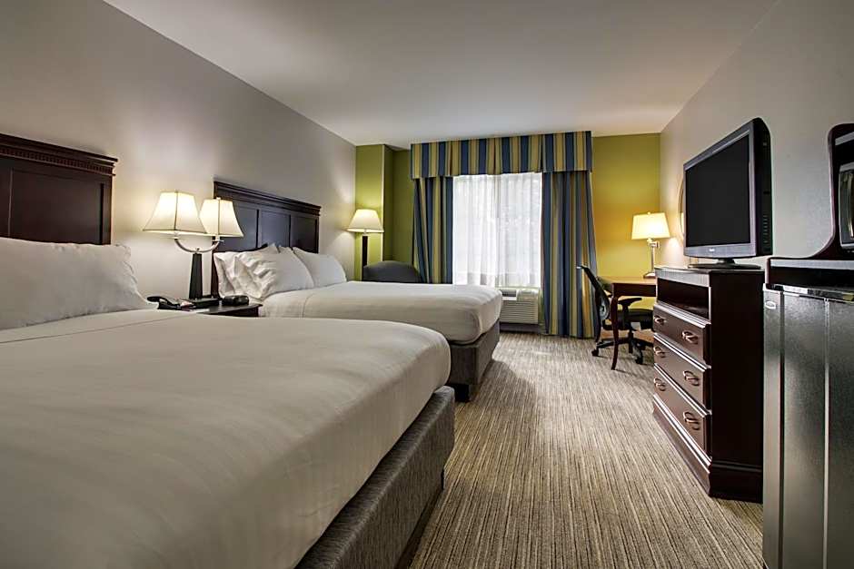Holiday Inn Express Hotel & Suites Middleboro Raynham By IHG