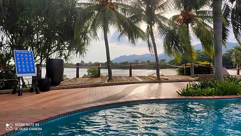 Villa Dalam laut 530