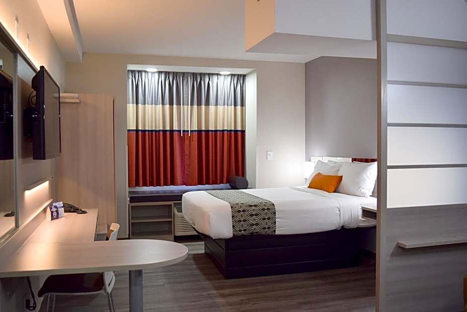 Microtel Inn & Suites by Wyndham Raleigh