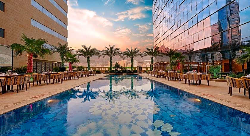 Makkah Al Aziziah By IHG