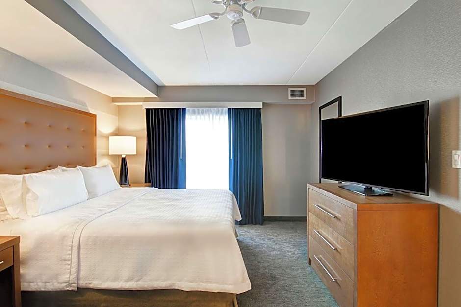 Homewood Suites by Hilton Ottawa-Kanata
