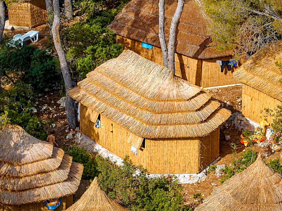 Pine Beach Pakostane - All Inclusive light