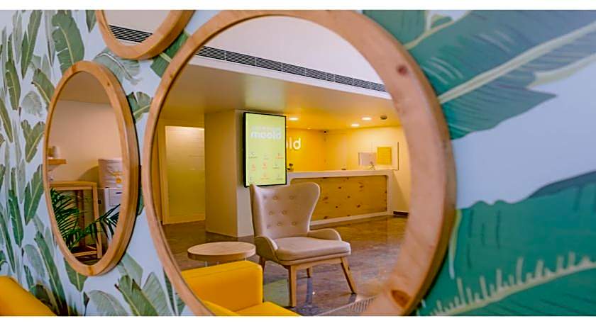 Bloom Hotel - Indiranagar