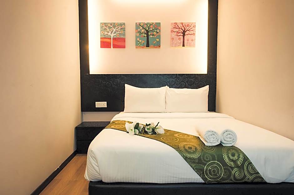 Hotel CIQ,  Wong Ah Fook