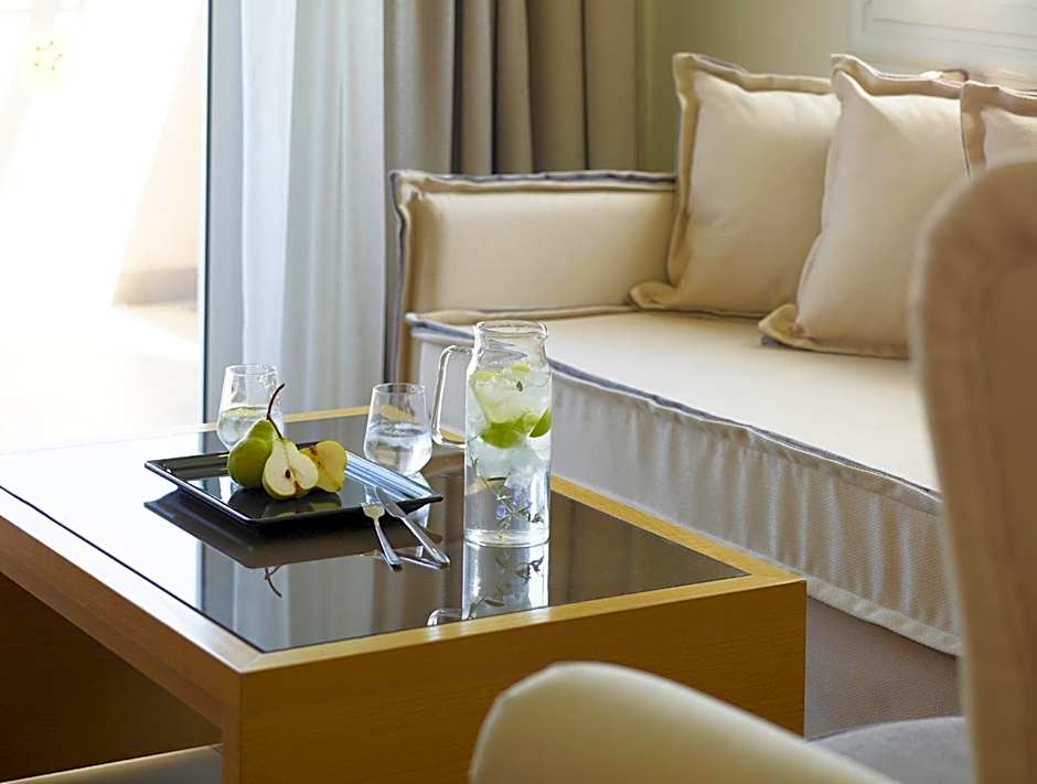 Atlantica Marmari Palace