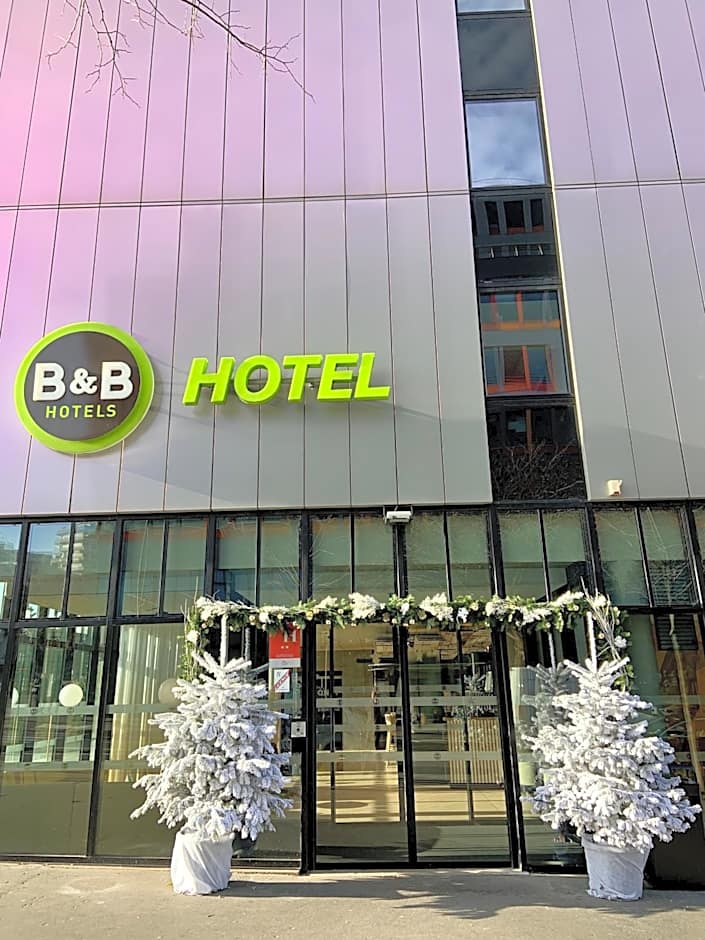 B&B HOTEL Paris Porte des Lilas