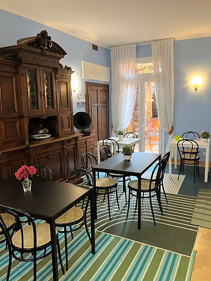 Hotel Saini with Air conditioning