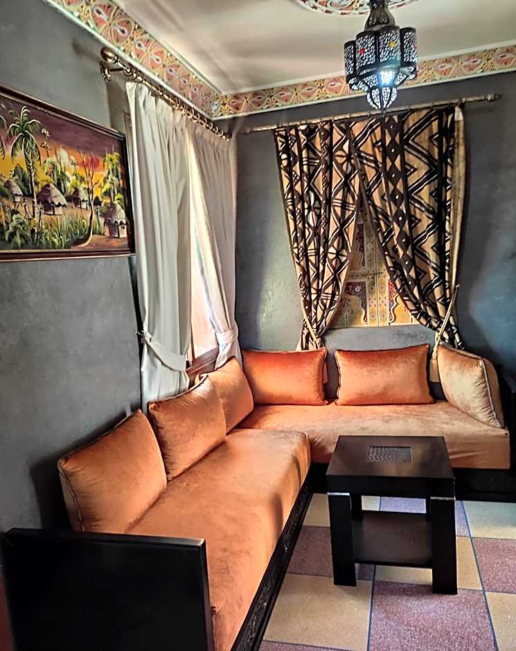 Equi Palace & SPA Near Aeroport