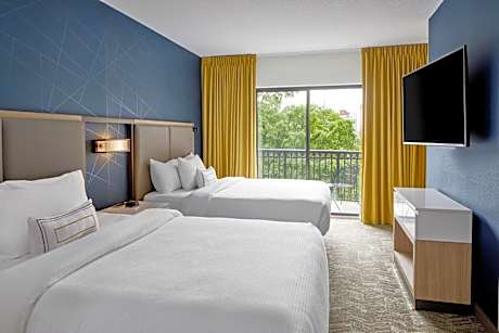 Queen Studio with Balcony