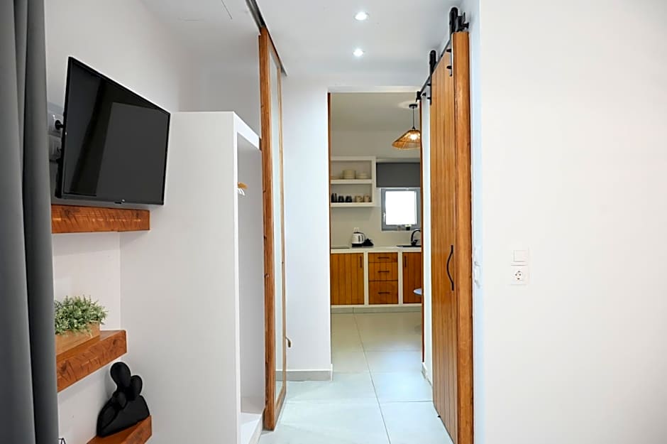 Beachfront cycladic suite Irene Apartments boutique hotel