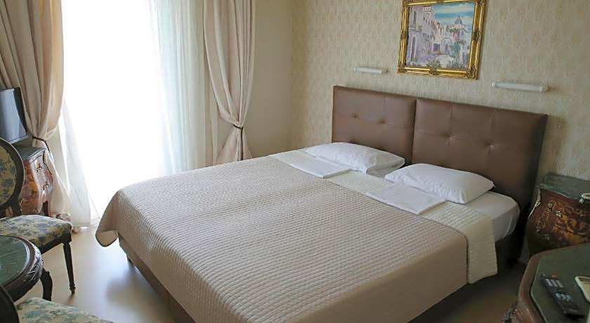 Hotel Anesi