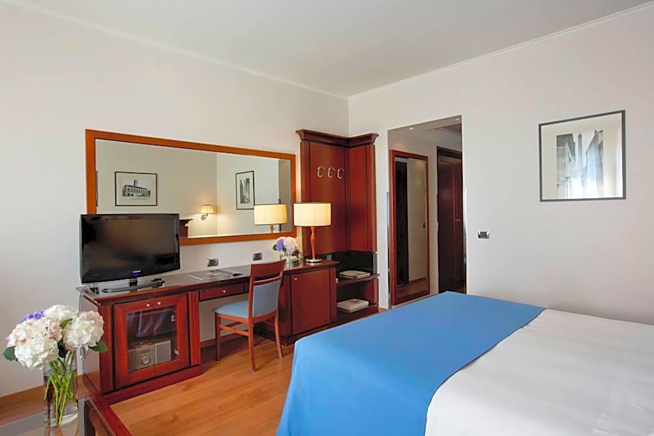 Starhotels Excelsior