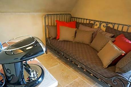 Deluxe Double Room with Extra Bed